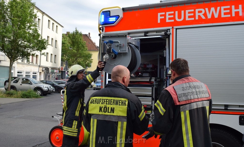 Feuer Koeln Vingst Wuerzburgerstr P29.JPG